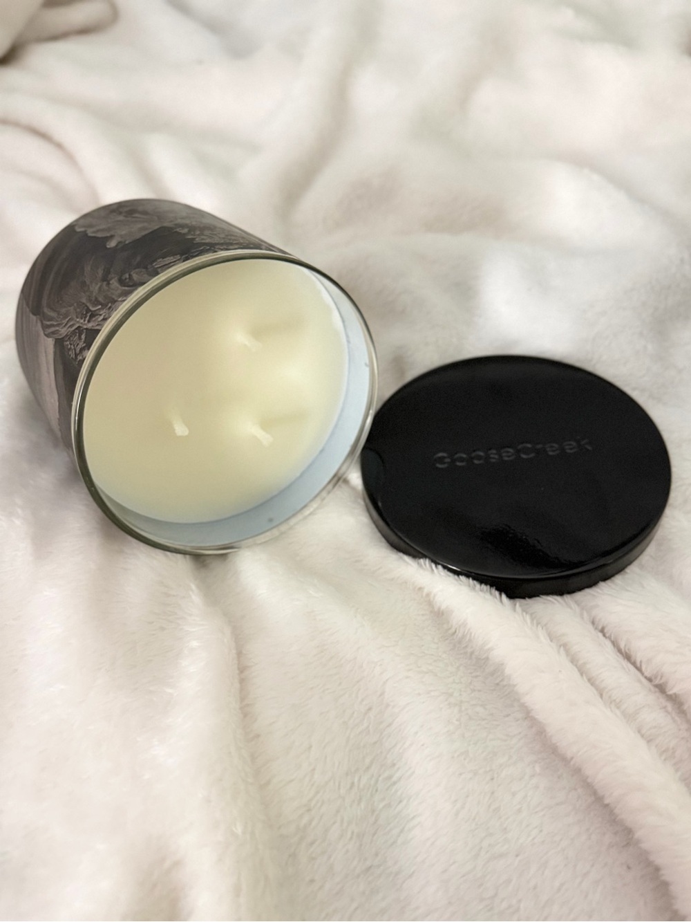 Goose Creek 'Oud' 3-Wick Candle - Picture 5 of 9